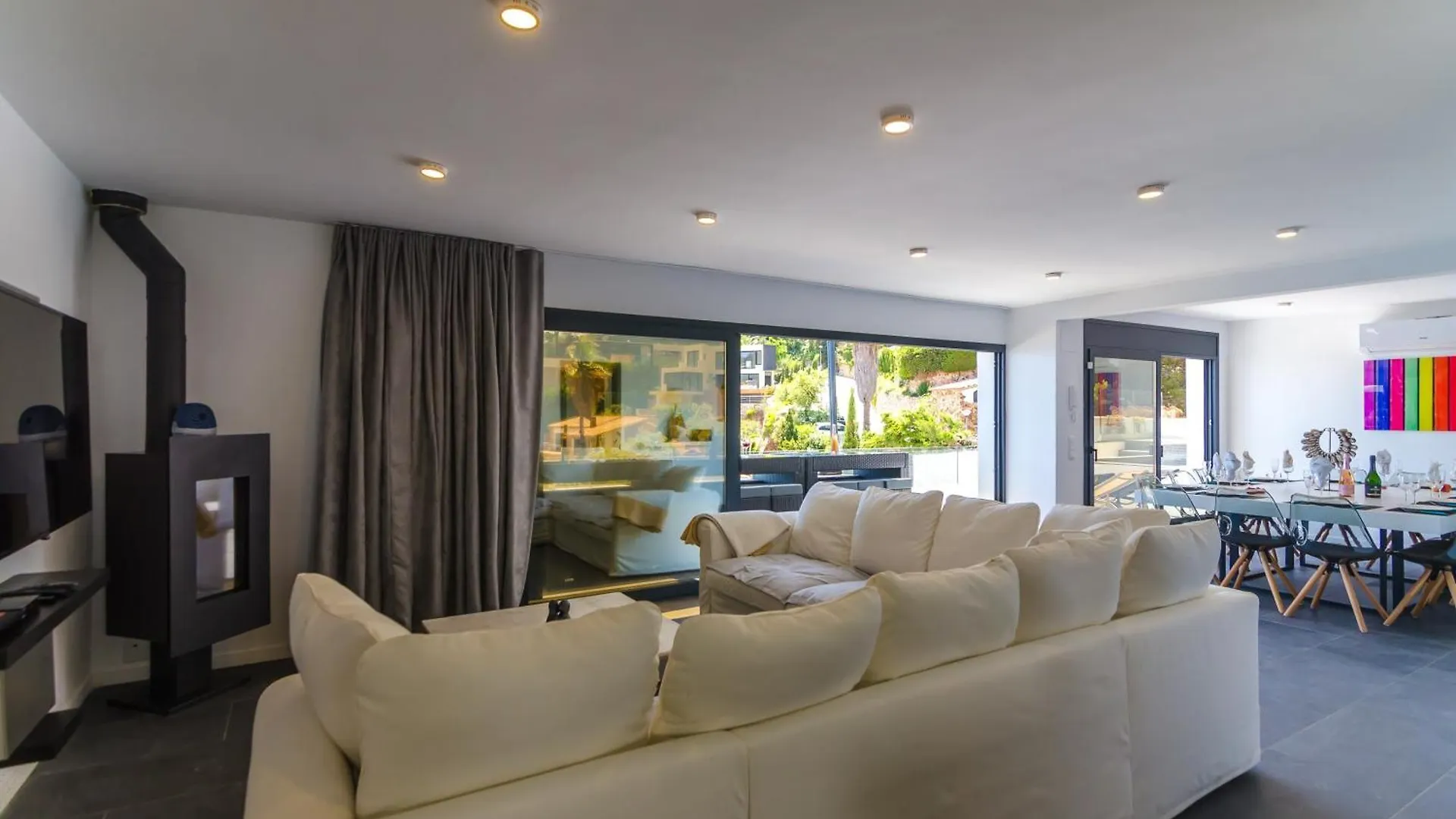 Seaside Villa In Lloret De Mar With Garden And Pool View 0*,  西班牙
